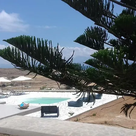 Chrissi Akti Astarti Paros Villa
